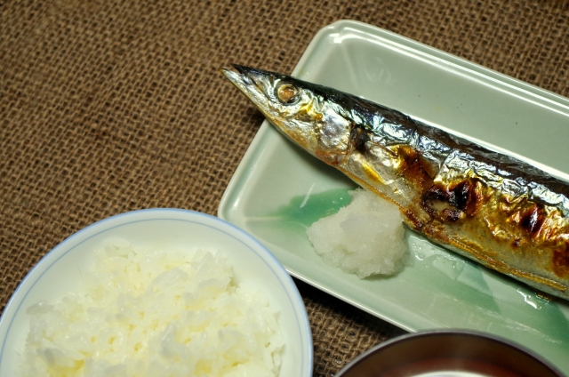 秋刀魚好き必見 栄養や効能から食べ過ぎによるリスクまで納得解説 Isajiのお役立ち情報館